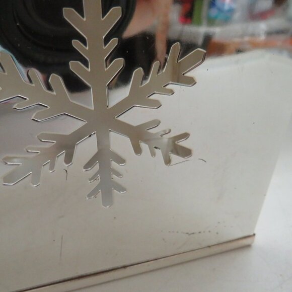 Heavy Metal Snowflake Luminary Votive w Mirror Finish Thick Metal - Picture 7 of 16
